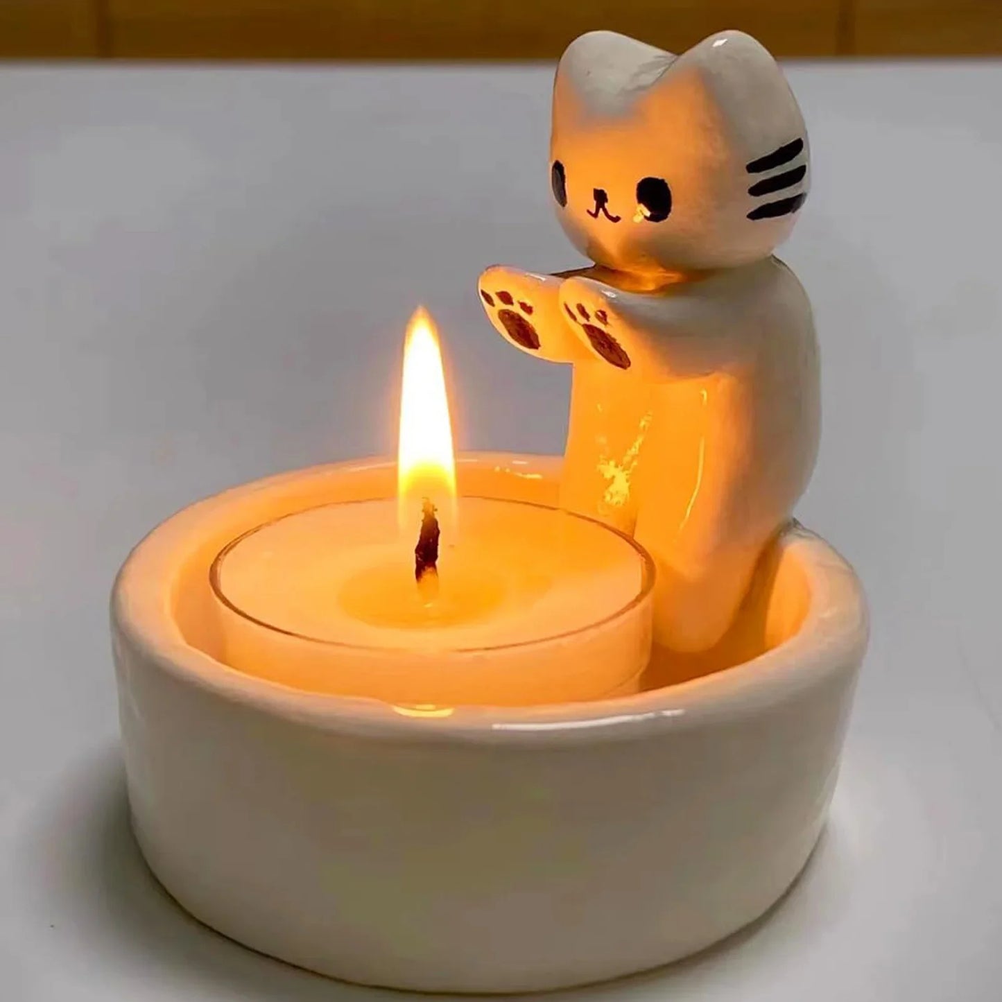 Cute Cat Candlestick Creative Aromatherapy Candle Holder Desktop Decoration Birthday Gift Ornament